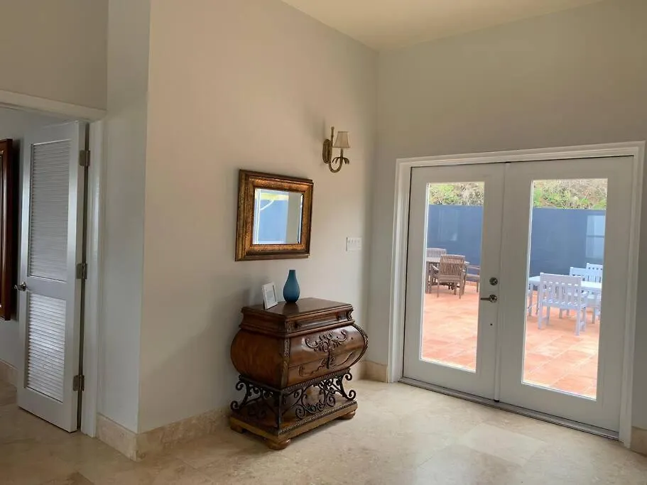 Breathtaking Ocean Views In Judiths Fancy La Grande Princesse 0*,